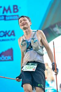 BIB: 100, 1045
                            <button type="button" onclick="openModal(24886641)" class="btn btn-primary btn-sm float-right btn-popup" data-toggle="modal" data-target=".modal-high-quality">
                        <i class="fas fa-shopping-cart"></i> Add to Cart
                    </button>
                                            <button type="button" onclick="isThisMe(24886641, true)" class="btn btn-success btn-sm float-right btn-popup btn-isme hidden" data-toggle="tooltip" data-placement="bottom" title="นี่คือรูปของคุณใช่ไหม คลิกที่นี่เพื่อเอาเข้าอัลบั้ม">
                        <i class="fas fa-plus"></i> Add to album
                    </button>
                    <button type="button" onclick="isThisMe(24886641, false)" class="btn btn-warning btn-sm float-right btn-popup btn-isnotme hidden">
                        <i class="fas fa-ban"></i> Remove from album
                    </button>